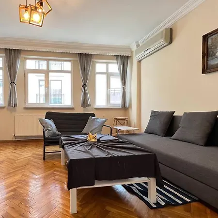 Cozy Nest Super Central Flat In Taksim İstanbul